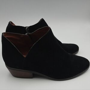 Lucky Brand Fenley Black Suede Cut Out Ankle Booties Women Size 9.5 EUC